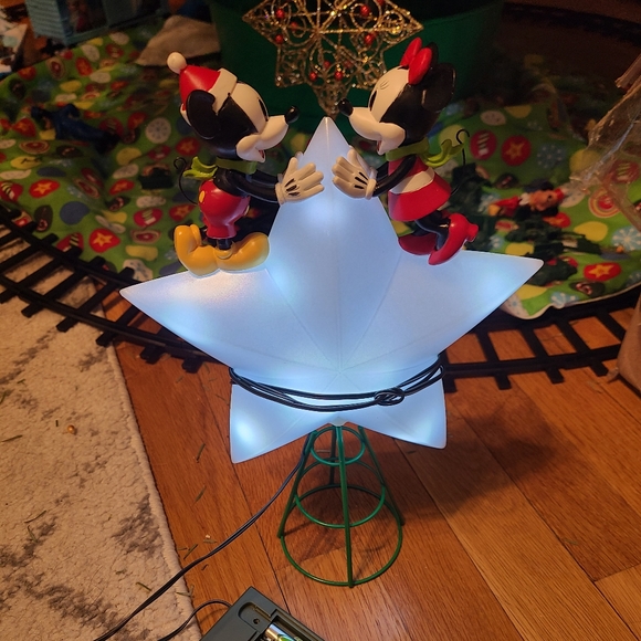 Disney Mickey and Minnie Christmas Tree Topper - Picture 1 of 4